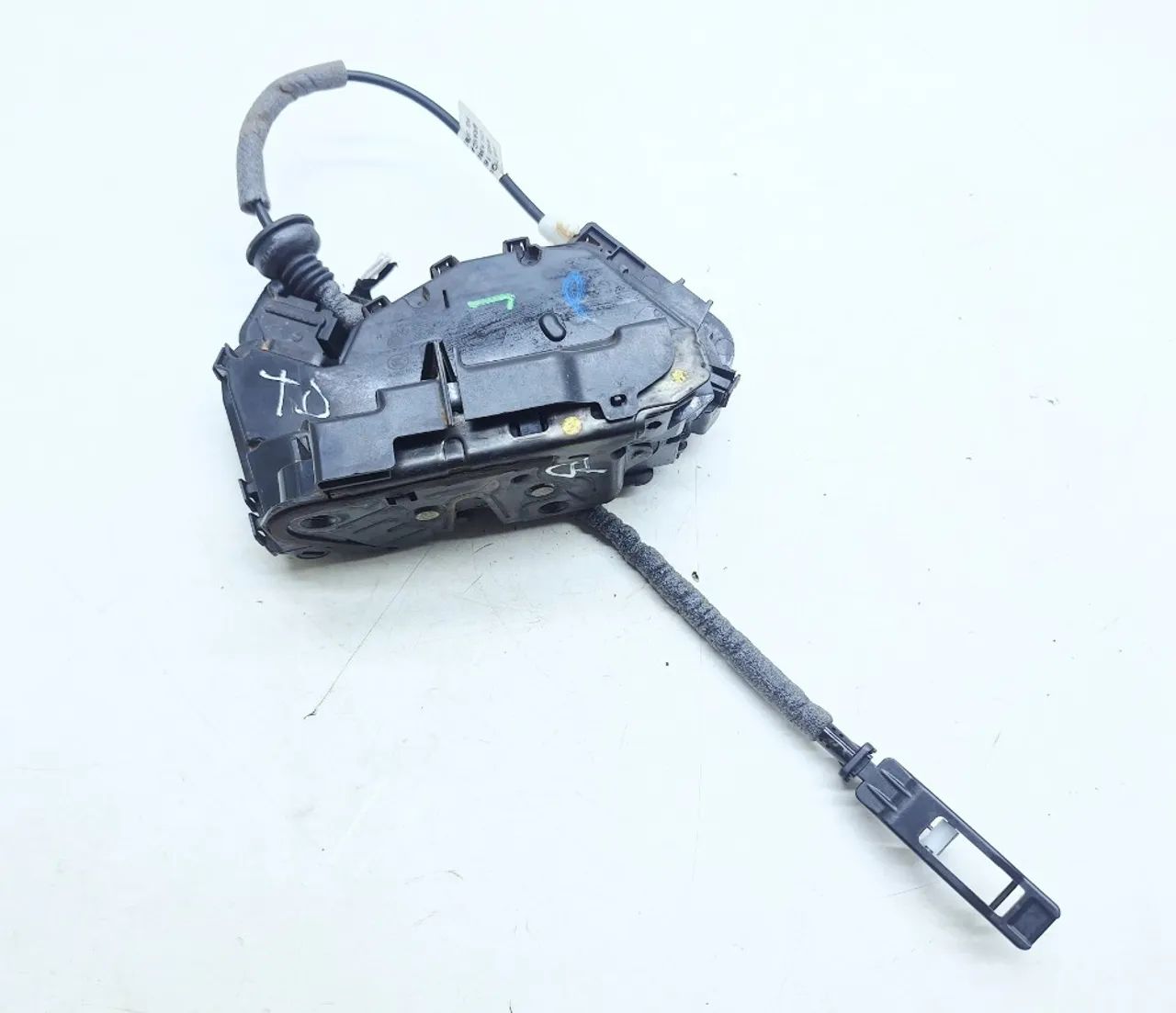 Fechadura Porta Traseira Direita Tiguan 2.0 2019 5NN839016 - Peças