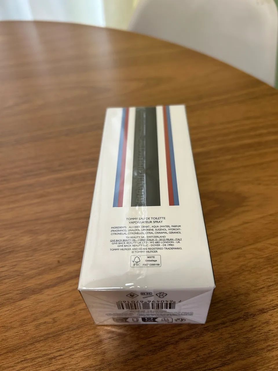 Tommy Hilfiger Eau de Tailette 100 ML (Novo e Lacrado) - Foto 2