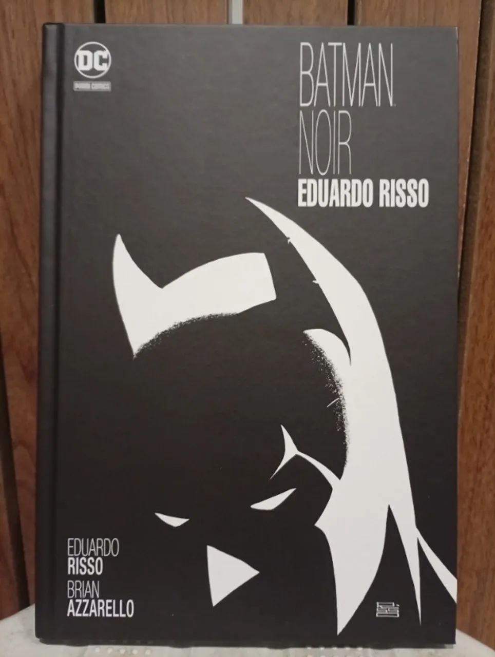 Batman Noir: Eduardo Risso (Editora Panini / DC Comics)