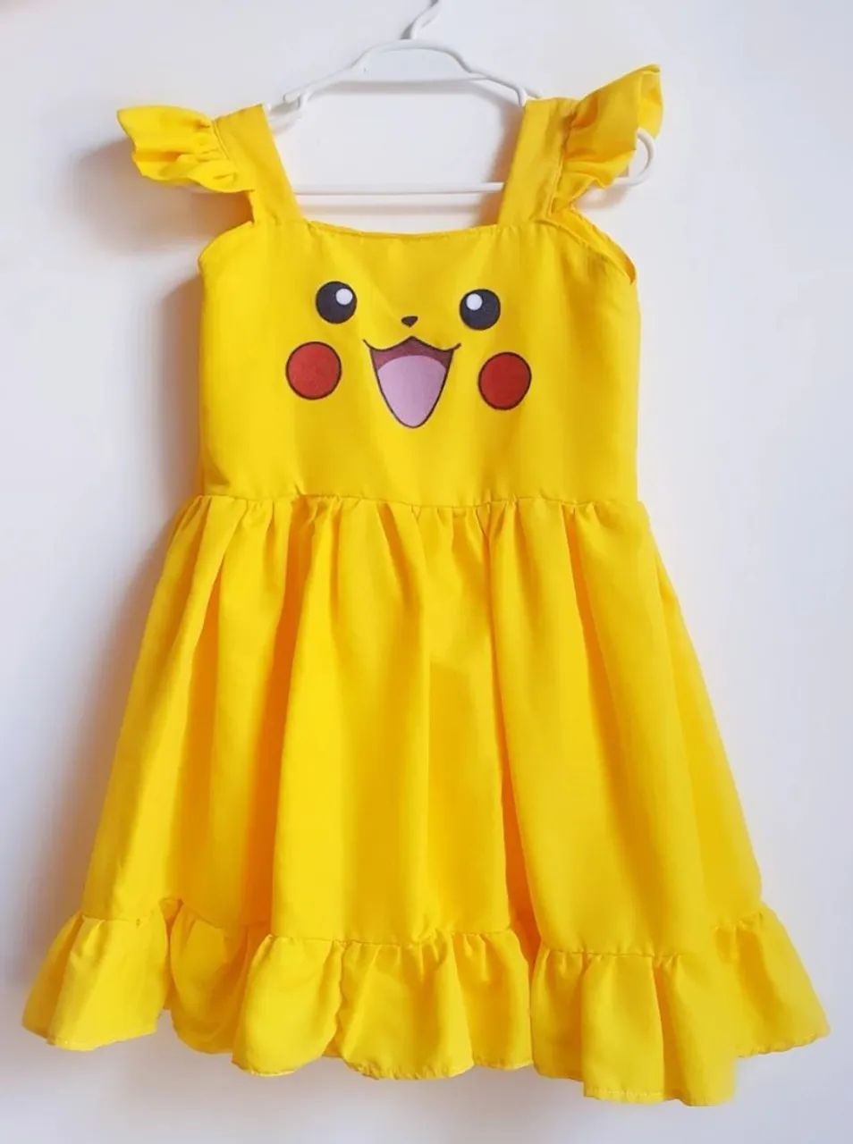 Vestido pikachu 2/3 anos
