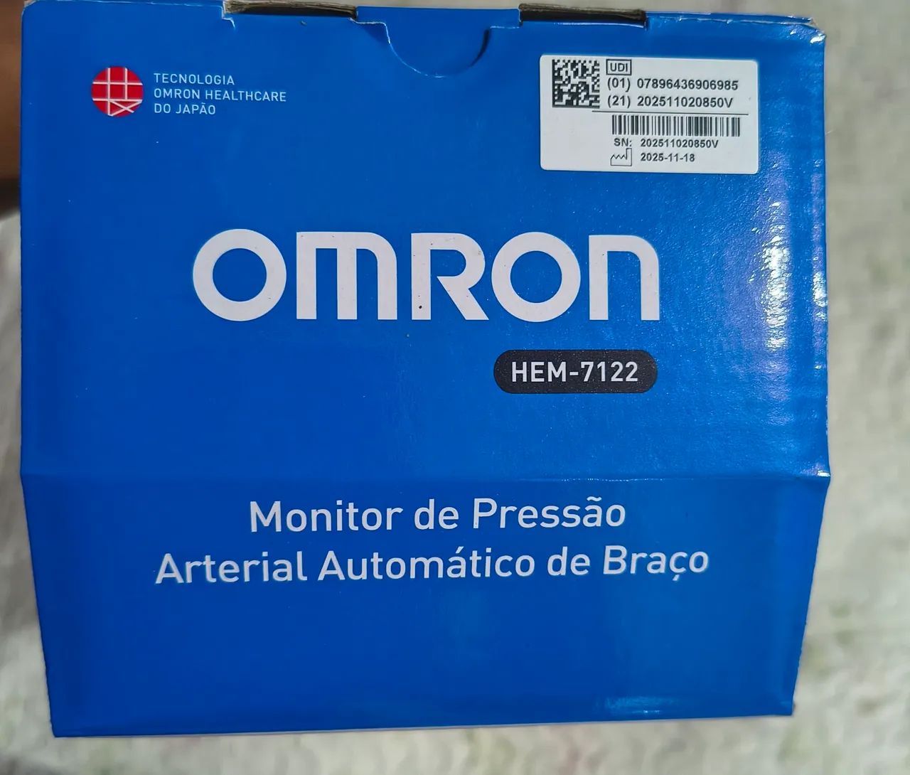 Aparelho de pressão HEM-7122 com selo do Inmetro. - Foto 5