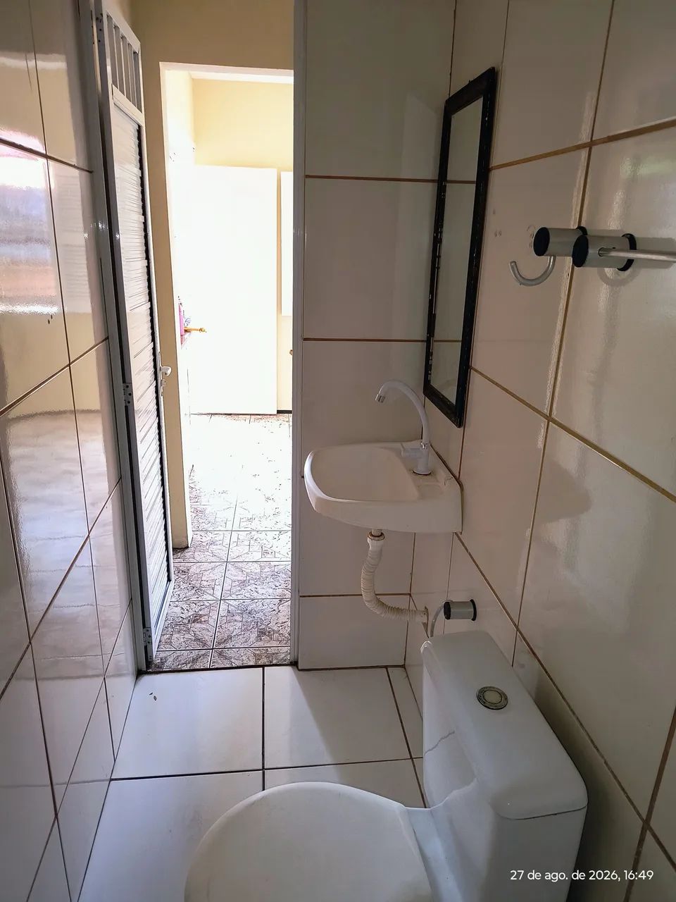 ALUGA-SE casa na Parquelândia. - Foto 2