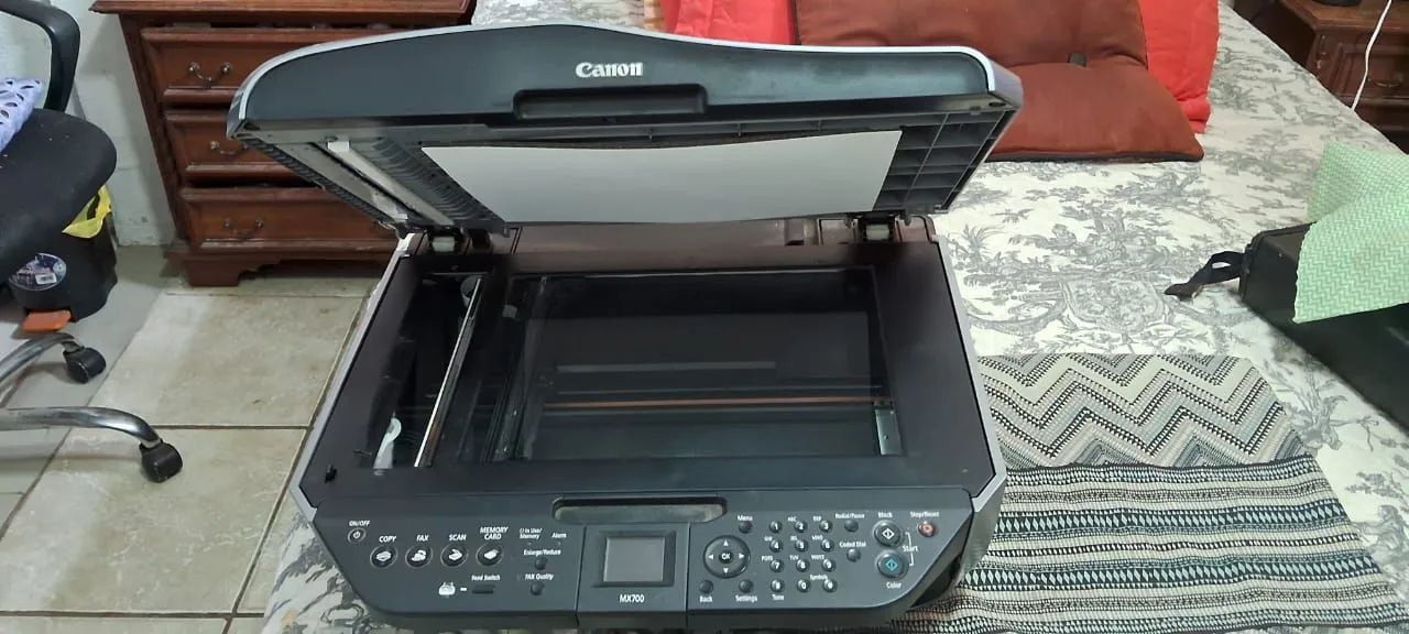 Impressora Canon com scanner