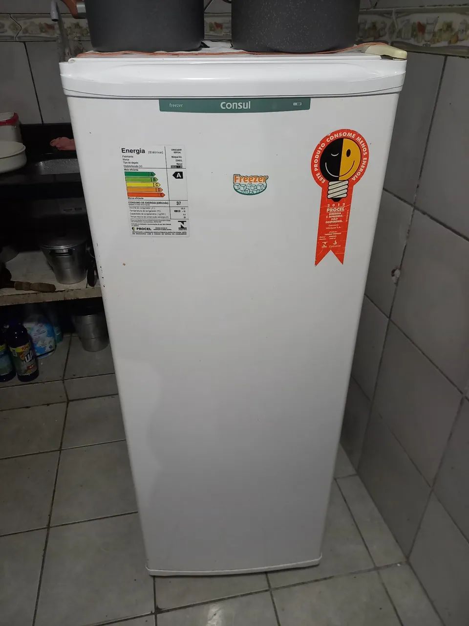 Freezer Consul CVU18 121L Vertical - Geladeiras e Freezers - Bomba