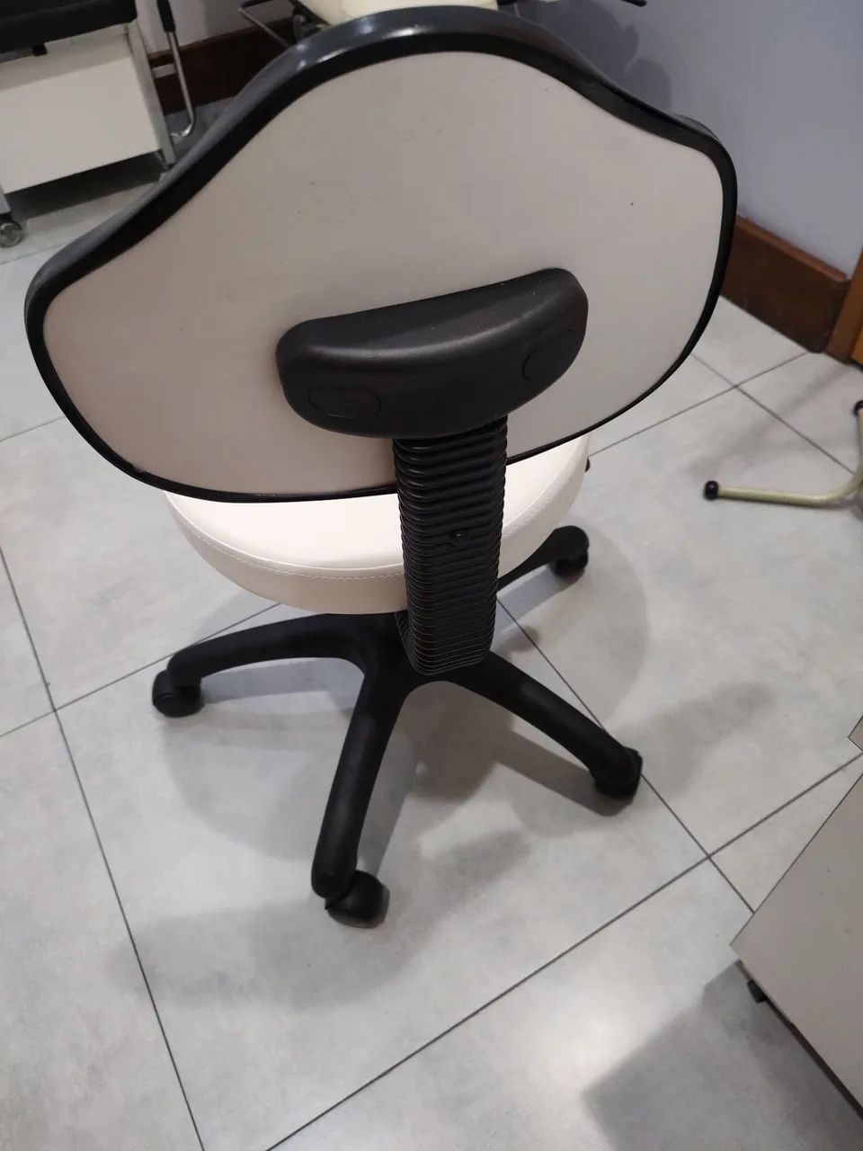 CADEIRA MOCHO GIRATÓRIA COURVIM - Foto 3