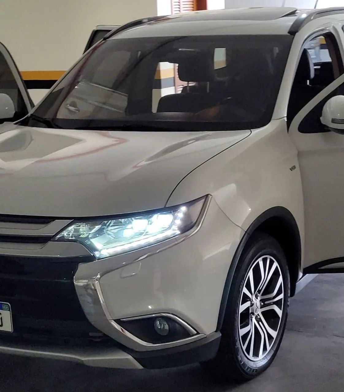 Mitsubishi Outlander 3.0/ GT 3.0 V6 Aut. 2016