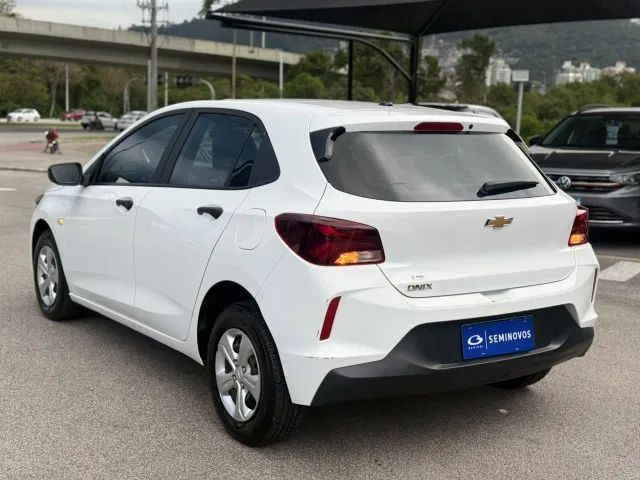 Chevrolet Onix Hatch 1.0 12V Flex Mec. 4P 2025 - Foto 4