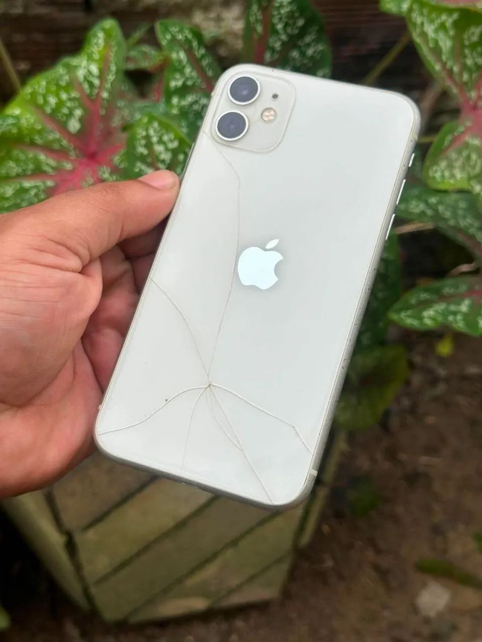 Vendo iPhone 11 64G - Foto 2