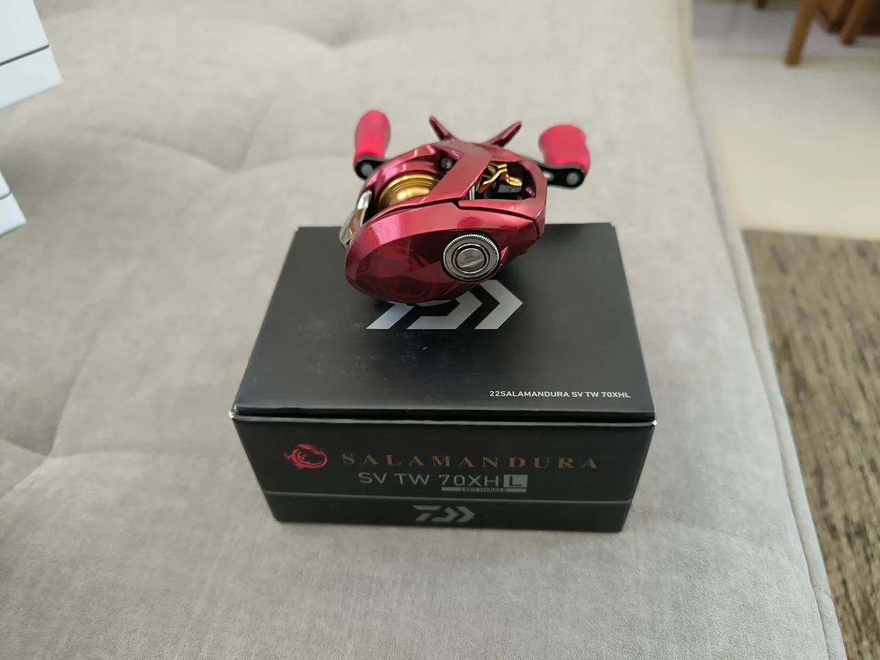 Carretilha Daiwa Salamandura SV TW 70 XHL - Acessórios para