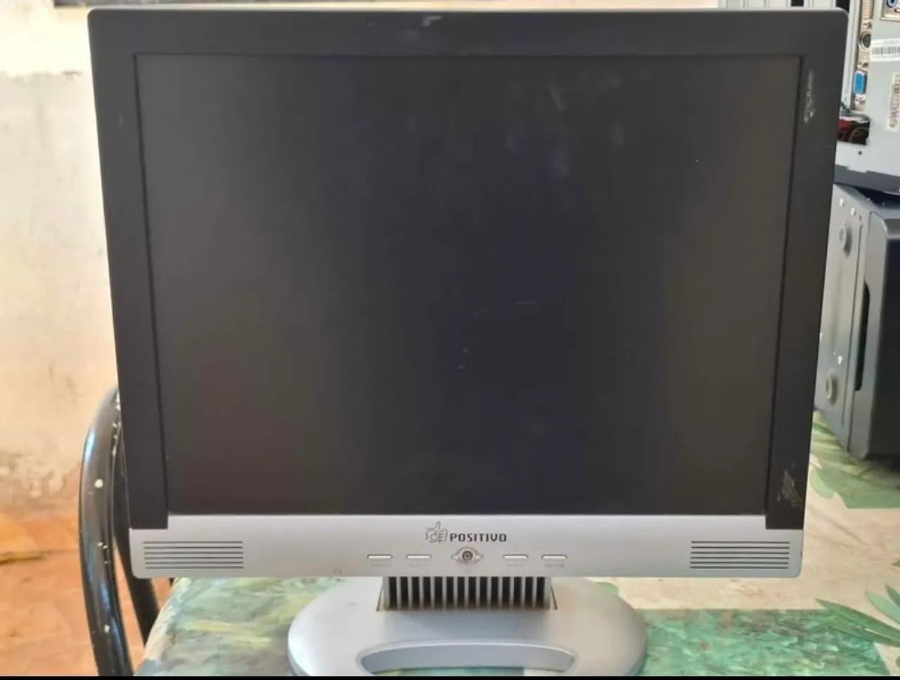 Monitores dell, positivo, Samsung 