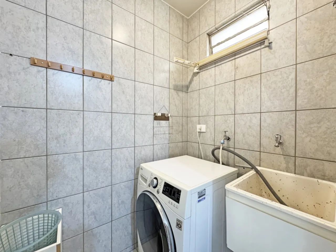 Apartamento 01 quarto mobiliado - Próximo a UEM - com praticidade e localização estratégic - Foto 5