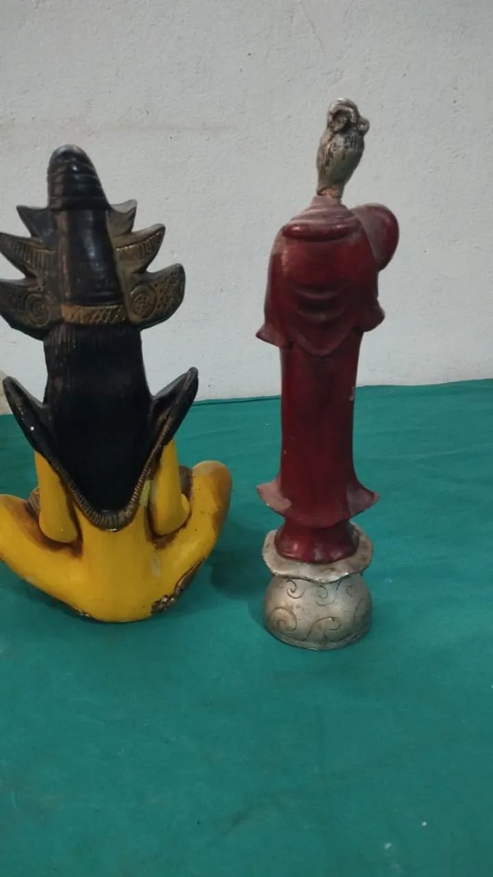 Antigas esculturas de figuras orientais - Foto 3