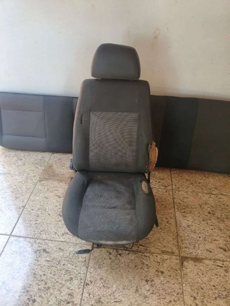Banco do Motorista e banco de trás GOL