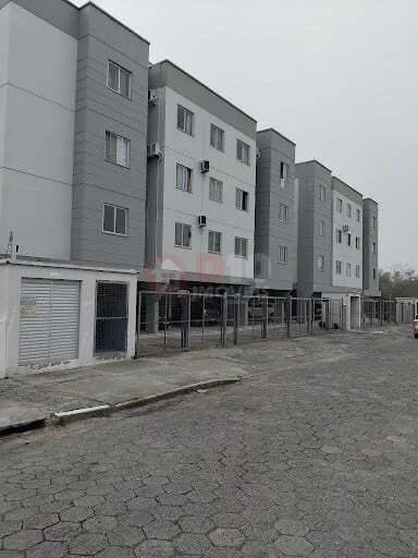 Apto barato no coração de Araranguá