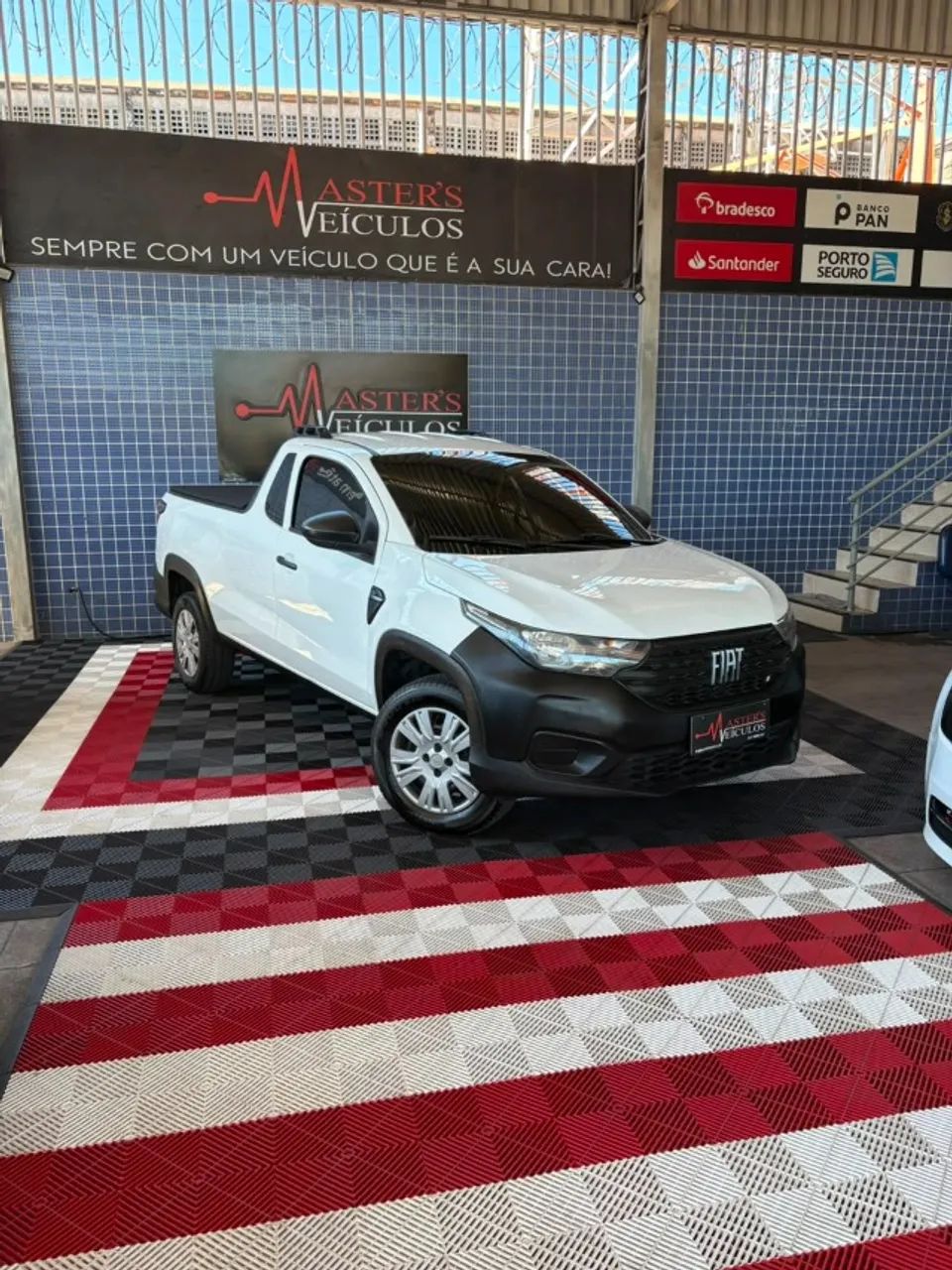 Fiat Strada Endurance 1.4 Flex 8V CS Plus 2023 - Foto 4