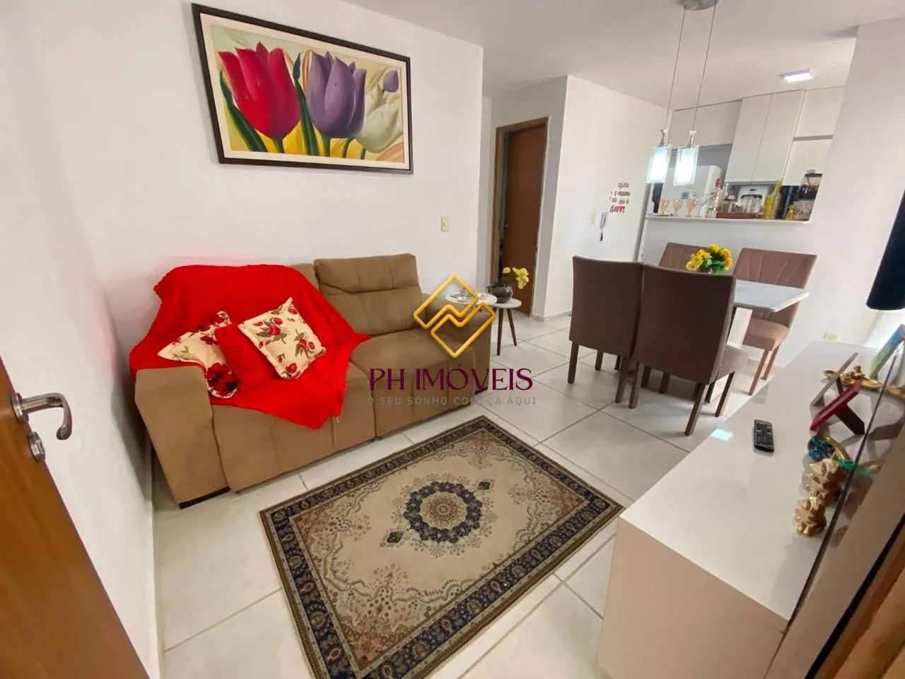 Apartamento com 2 dormitórios no Tabuleiro dos Martins - Porteira Fechada