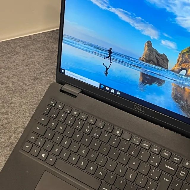 Notebook Dell Latitude 3520, i5, 11ªth, SSD 256GB e 8GB de RAM