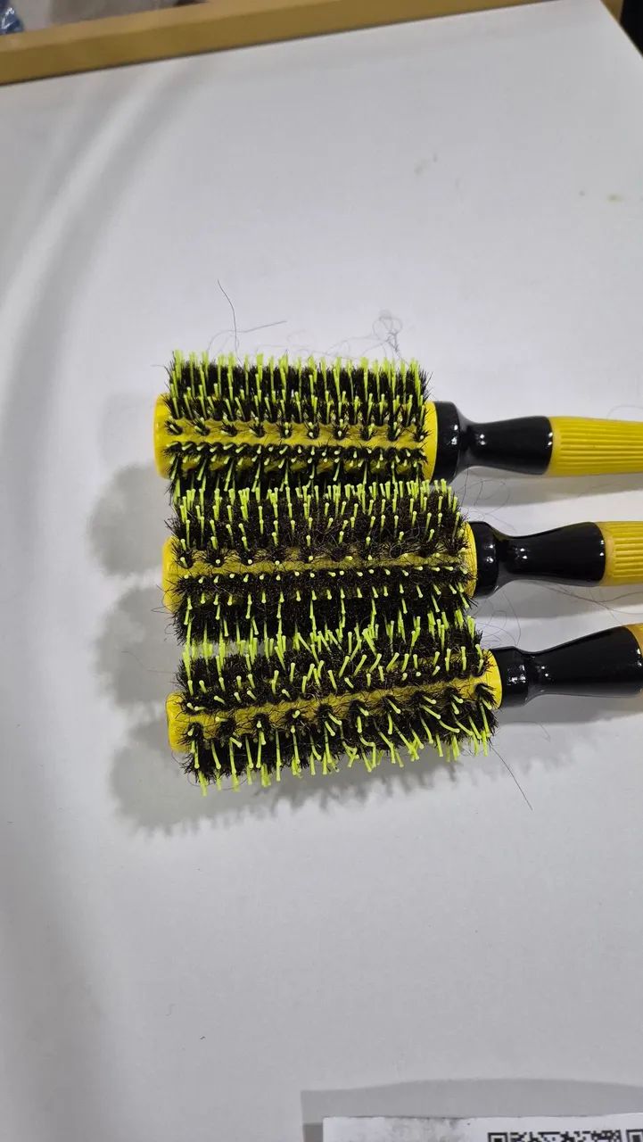 Escovas de cabelo profissionais 