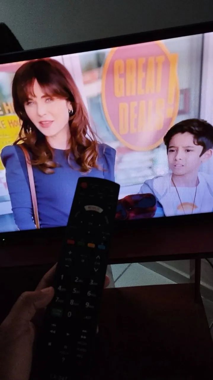 Vendo tv de 32 polegadas Smart do meu uso!  - Foto 2