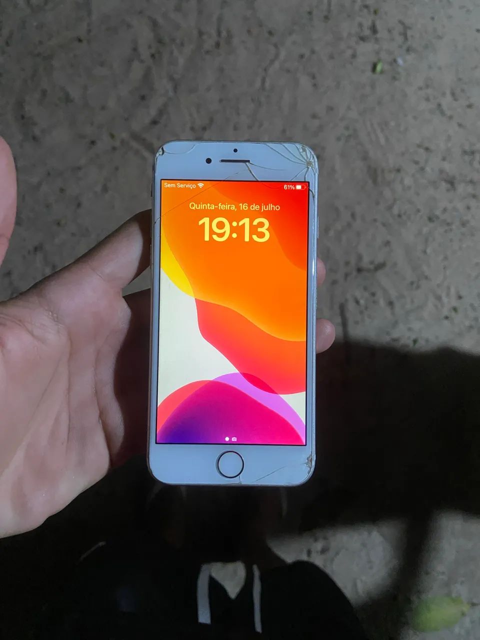 iphone 8 64gb - Foto 2