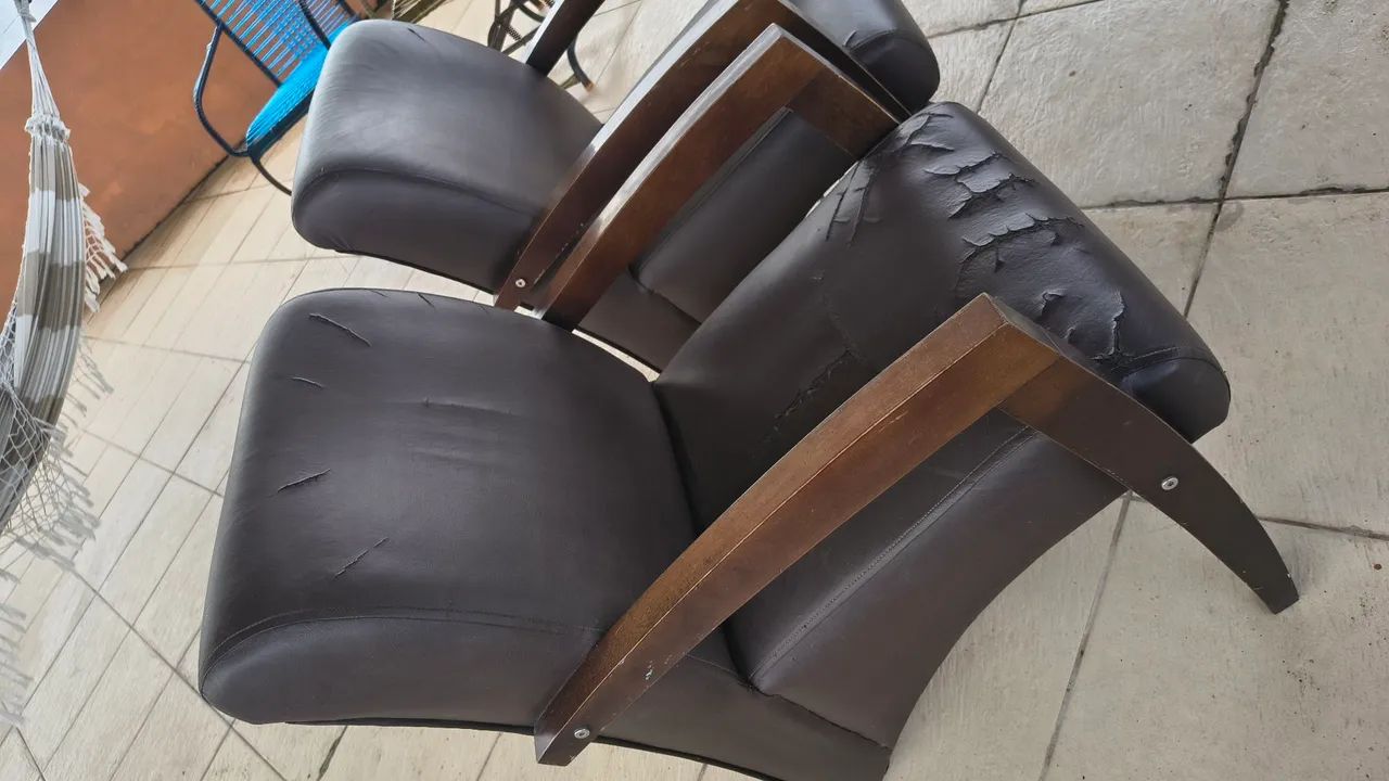 2 Poltronas madeira e estofado  - Foto 3