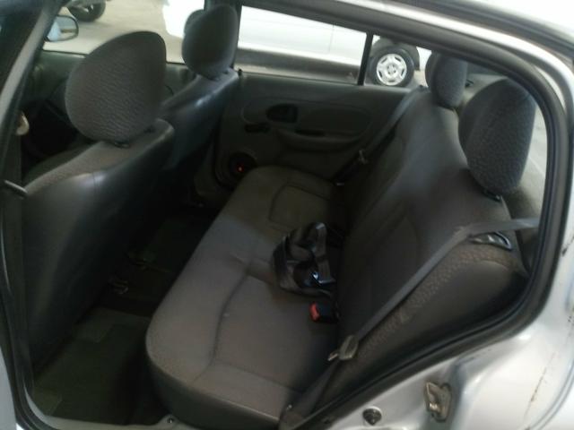 Renault Clio Sedan Authentique 1.6 - Foto 6