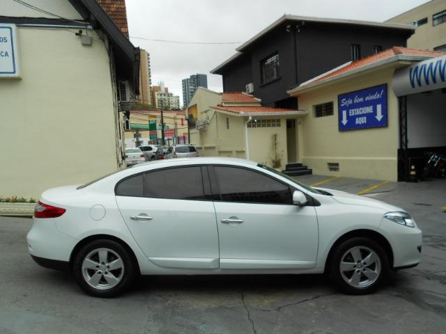Renault Fluence Dynamique 2.0 Câmbio Manual Flex - Foto 9