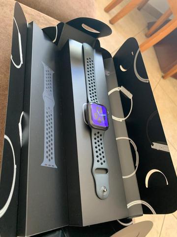 Apple Watch series 4 44mm Nike - Foto 3