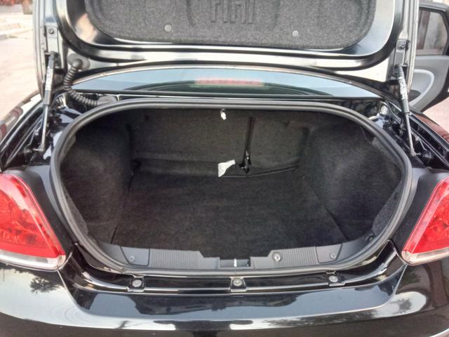 Vende-se um Fiat línea 12/13,.28000 , apena 64km - Foto 9