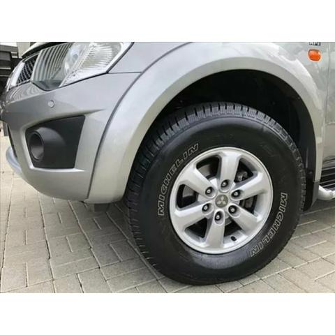 Mitsubishi L200 Triton 3.5 Hpe 4x4 Cd V6 24v Flex 4p Aut. 2012 - Foto 5