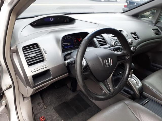 HONDA CIVIC LXS AT - Foto 11
