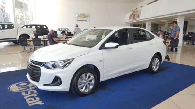 CHEVROLET ONIX PLUS LT TURBO - Foto 4