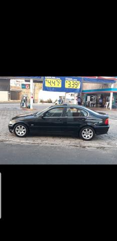 BMW 323i - Foto 2