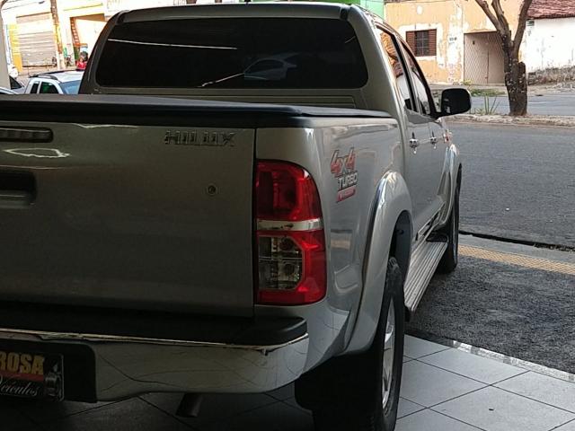 HILUX 2015/2015 3.0 SR 4X4 CD 16V TURBO INTERCOOLER DIESEL 4P MANUAL - Foto 11