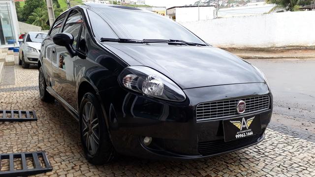 Fiat Punto Sporting 1.8 FLEX 2011 - Foto 4