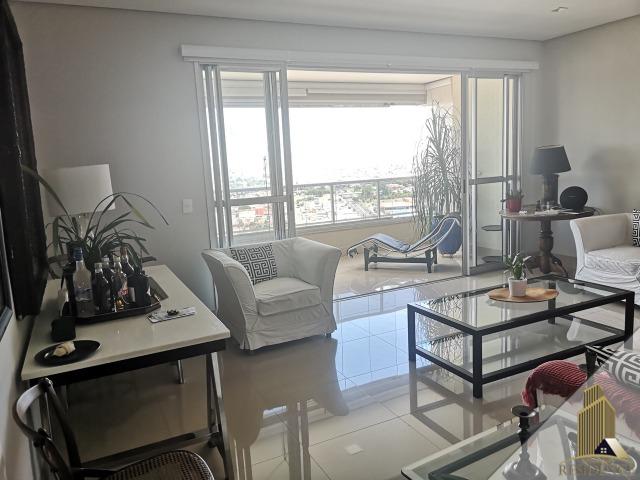 Ed. Jardim D América; 134m² -Apto 3/4 sendo 3 suítes; Andar Alto; Completo Armários Padrão