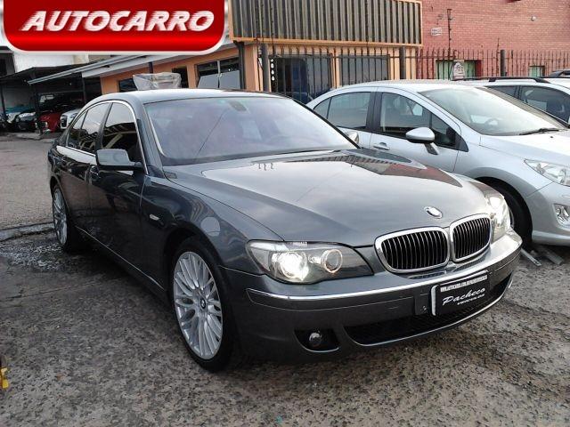 O.P.O.R.T.U.N.I.D.A.D.E Bmw 750i 4.8 Sedan V8 32V - Foto 2