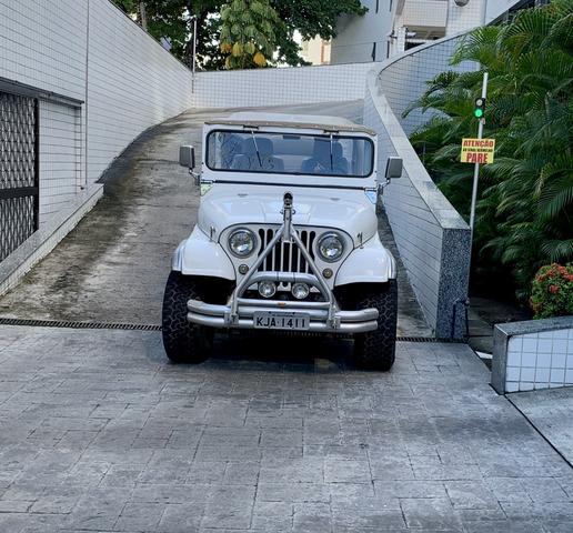 Jeep Ford + top do Brasil.