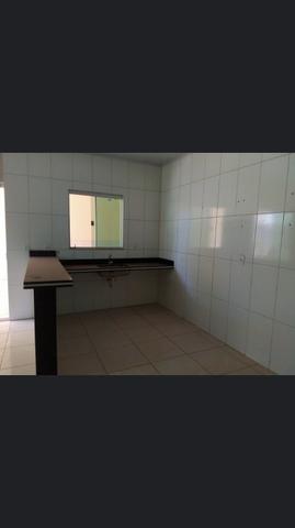 Vende se uma casa mais 4 barracões - Foto 6