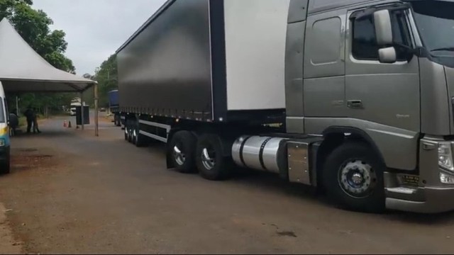 VOLVO FH 460 ANO 2019 NO SIDER 30 PALETES