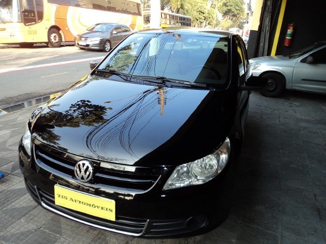 VW VOYAGE 1.0 2009 EM PERFEITO ESTADO FINANCIO MESMO COM NOME SUJO