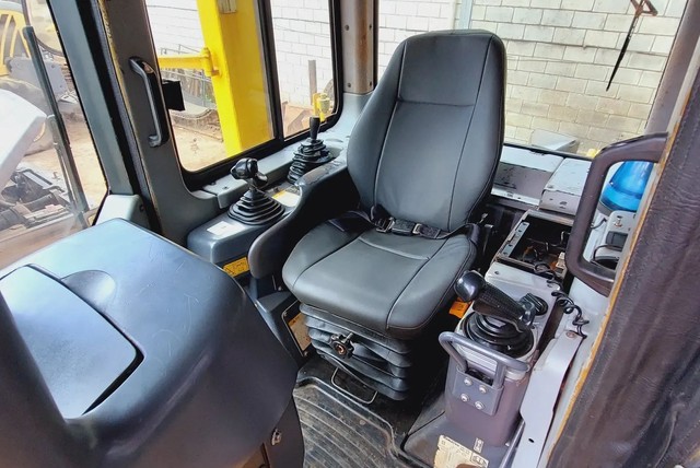 TRATOR ESTEIRA  - Foto 5