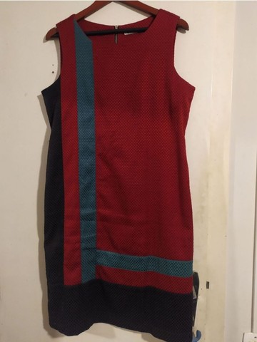 Vestido bordô 44/46