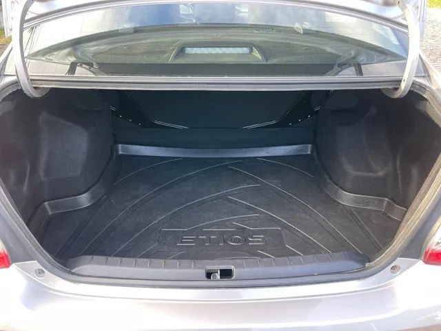 TOYOTA ETIOS ETIOS XS SEDAN1.5 FLEX 16V 4P MEC. - Foto 3