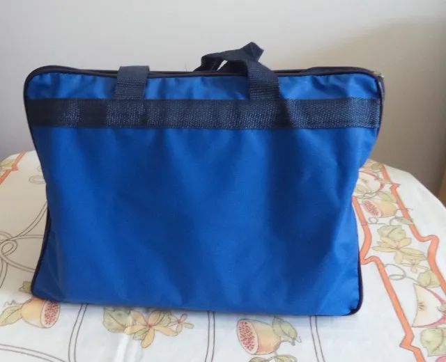 Bolsa De Mão Em Naylon Norte 2 Em Ação - Foto 4