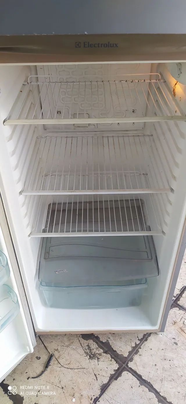 Geladeira Eletrolux dc360 entregamos  - Foto 4