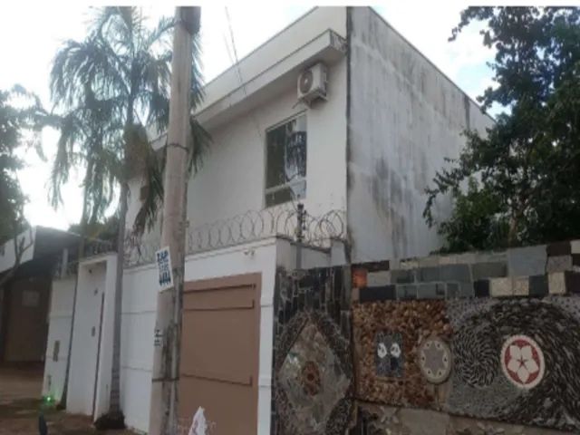 Casa Residencial com 6 quartos sendo 3 suites - Centro, Frutal