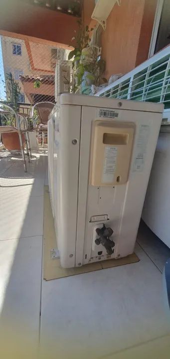 Condicionador de ar Samsung Split Inverter 18.000 btus 220V - Foto 4