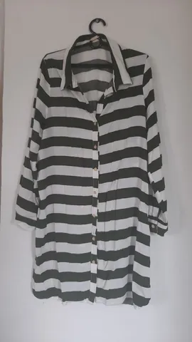 Saída de praia - Tam GG verde com branco