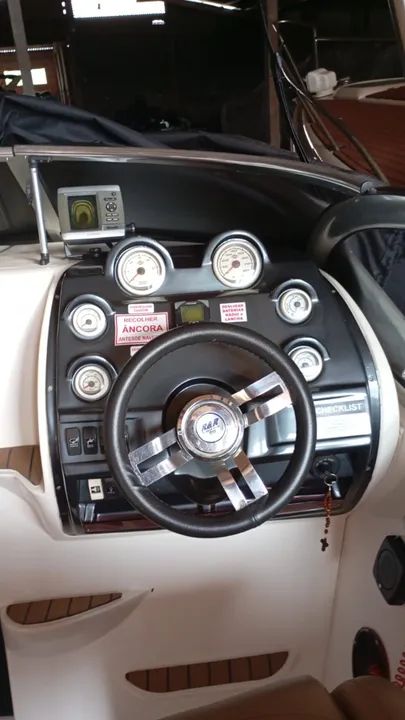 LANCHA FS 230 SCAPARE CABINADA 2013 VERMELHA - Foto 2